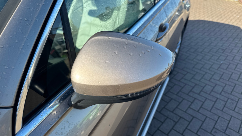 Volkswagen Tiguan 2.0 TSi 180 4Motion SEL 5dr DSG Petrol Estate